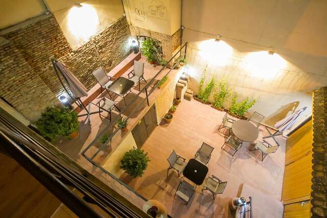 Отель Log Inn Boutique Hotel Тбилиси-4