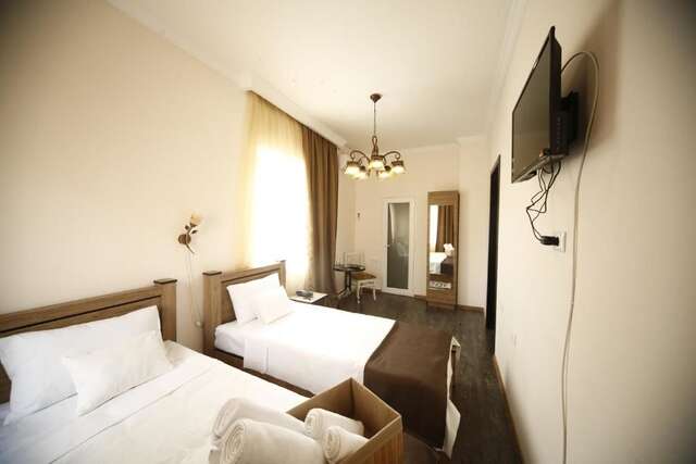 Отель Log Inn Boutique Hotel Тбилиси-55